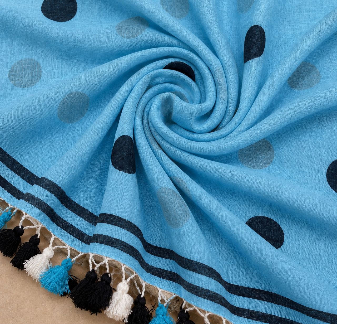Aasmaan Mulmul saree