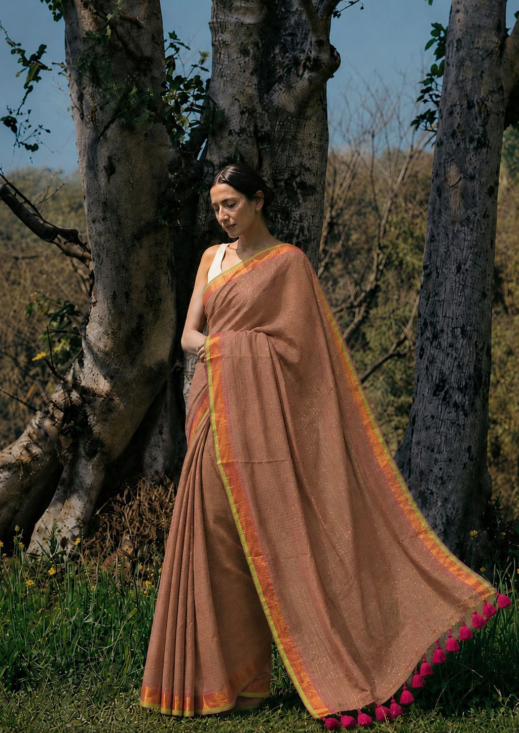 Gulnaar Glow Mulmul Saree