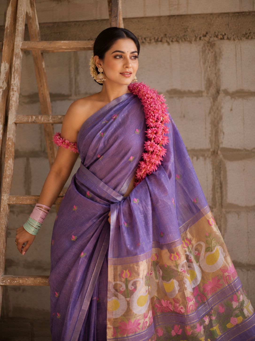 Rajhans Jamdani (Matka Muslin)